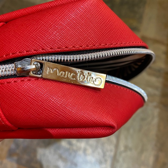 NWOT Marc Tetro City dogs cosmetics bag Westie - Picture 4 of 5